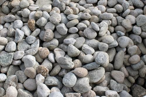 Галька речная окат (серо-белая) фр. 50-100мм; 70-120мм; 100-150мм.